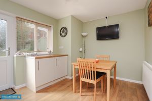 Kitchen/Diner- click for photo gallery